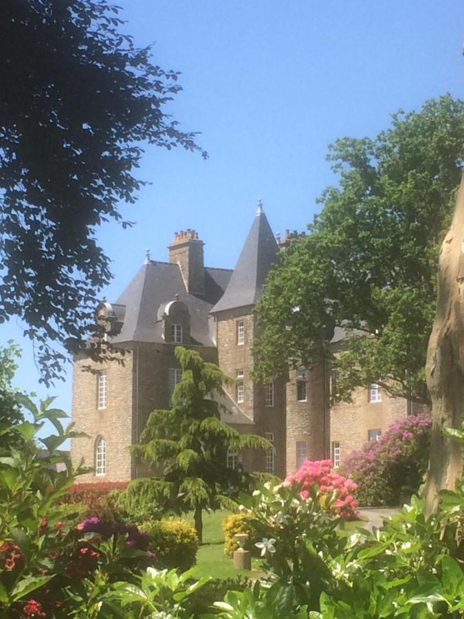 Chateau De Montbrault Fleurigné Eksteriør billede