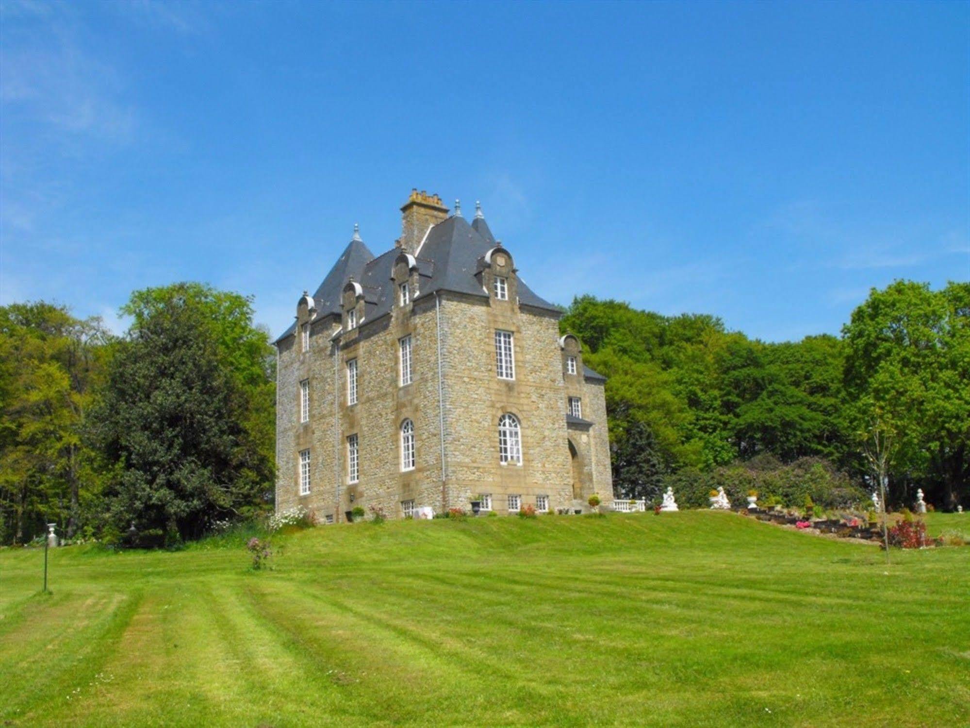 Chateau De Montbrault Fleurigné Eksteriør billede